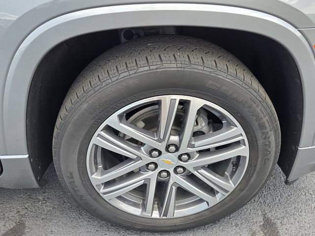 Certified 2023 Chevrolet Traverse High Country FWD image 8