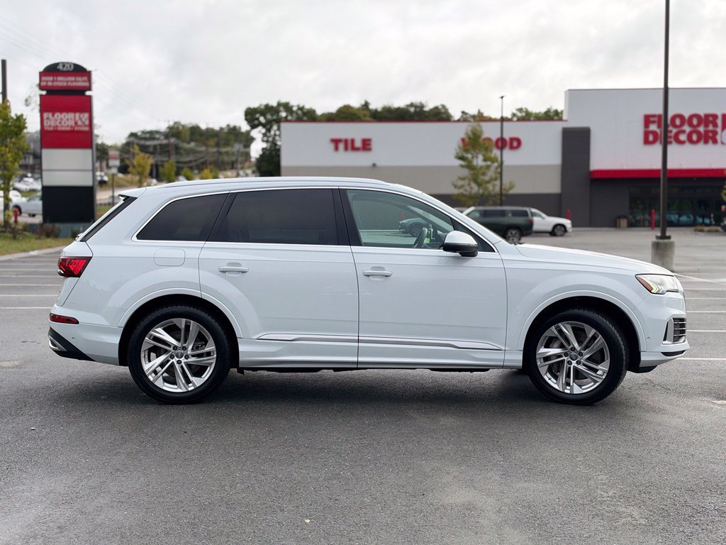 Used 2020 Audi Q7 2.0T Premium Plus w/ Premium Plus Package AWD/4WD image 8