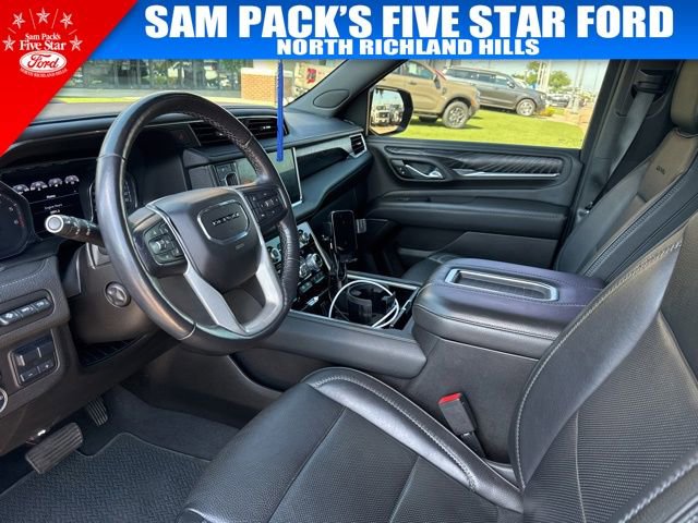 Used 2021 GMC Yukon Denali w/ Denali Premium Package AWD/4WD image 7
