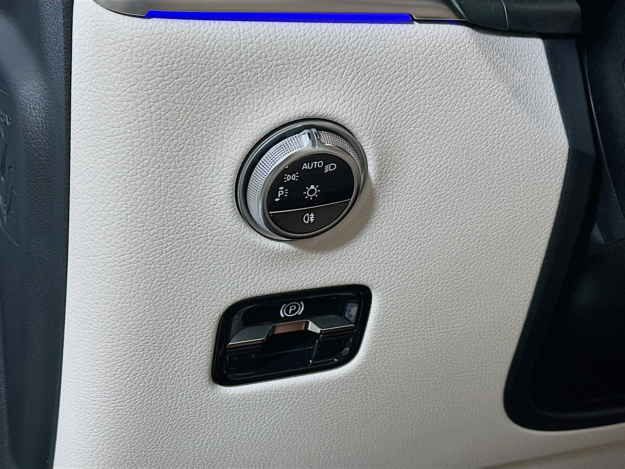 New 2026 Mercedes-Benz GLC 300 4MATIC image 10