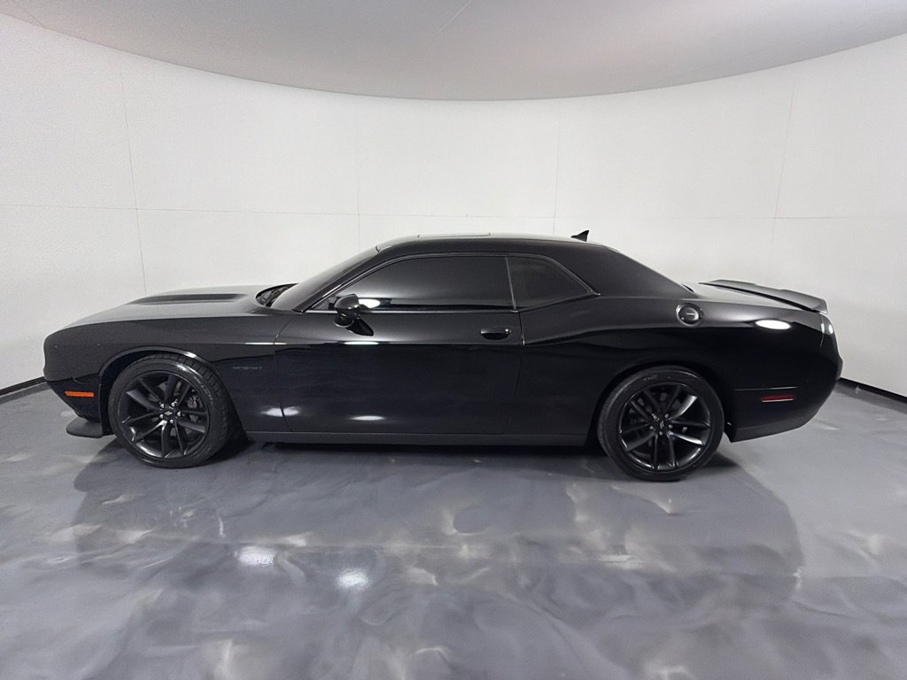 Used 2021 Dodge Challenger R/T w/ Performance Handling Group RWD image 8