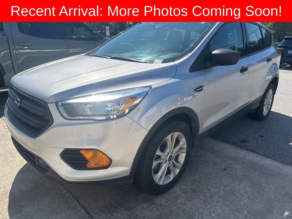 Used 2017 Ford Escape S FWD image 1