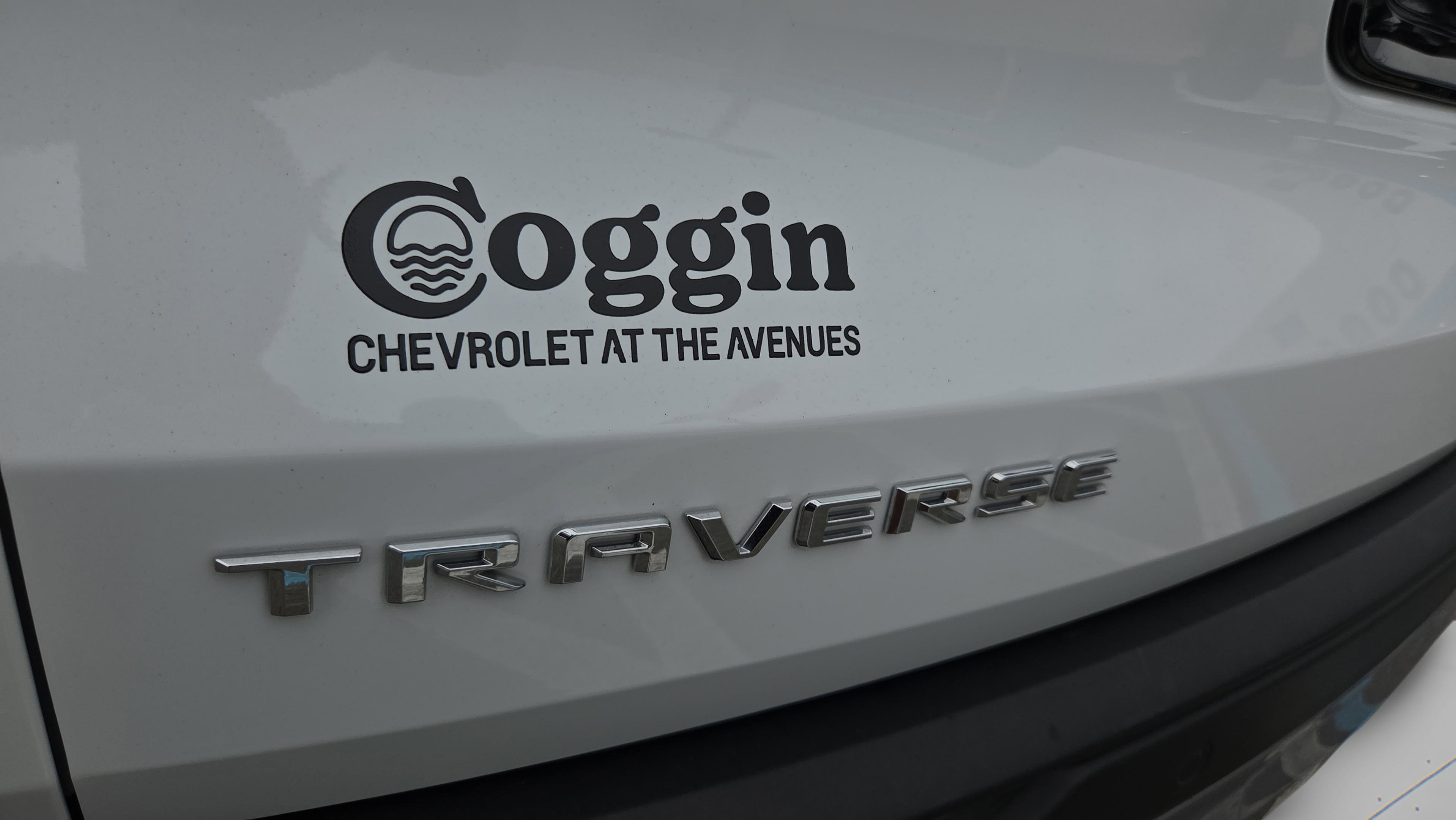 Used 2025 Chevrolet Traverse LT w/ Sun and Wheel Package FWD image 31