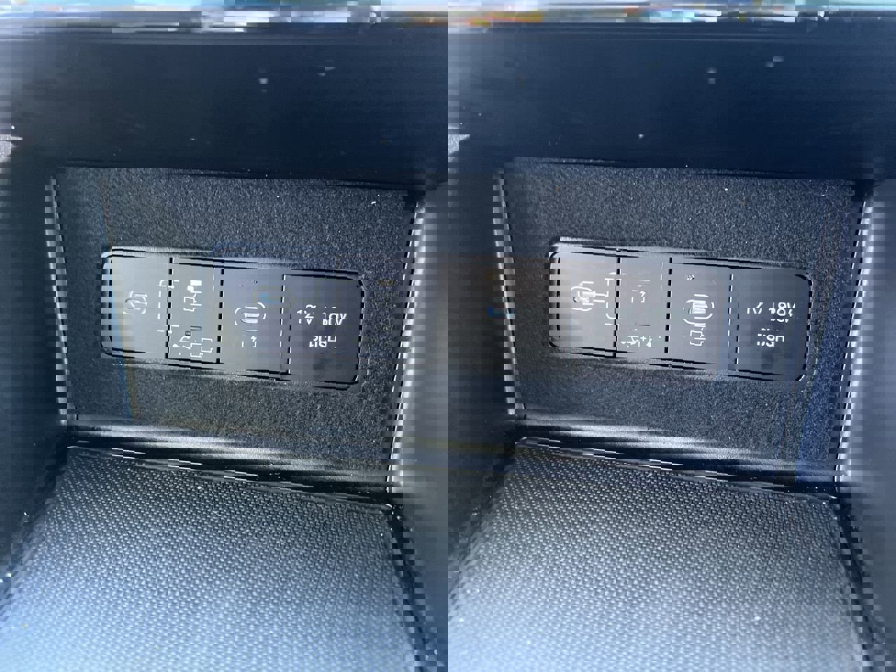 Used 2025 Hyundai Sonata SE image 29