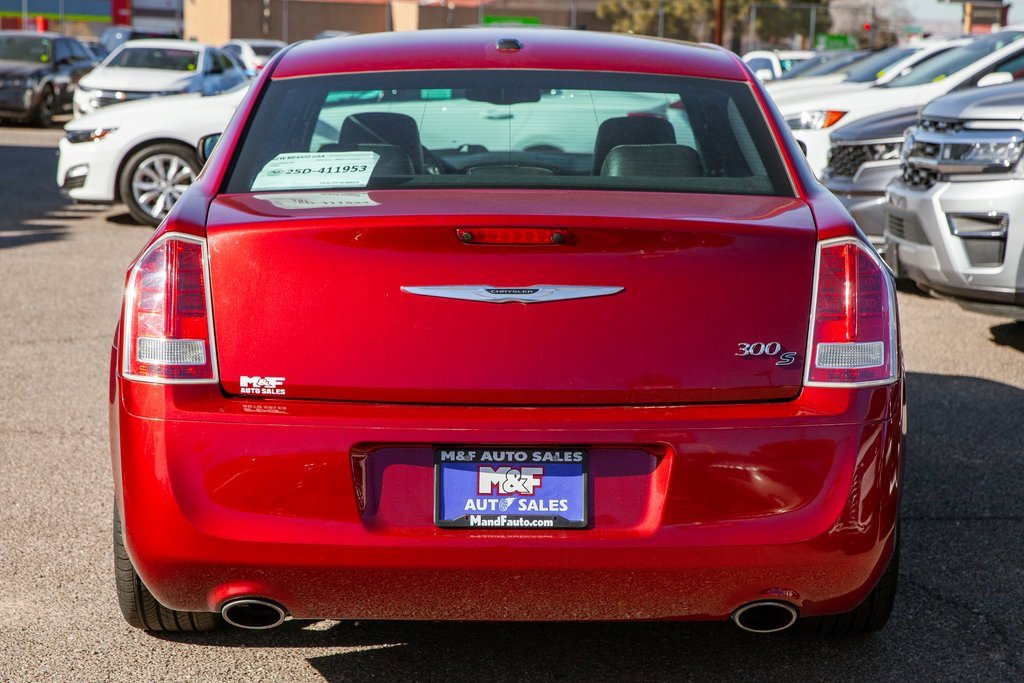 Used 2013 Chrysler 300 S image 6