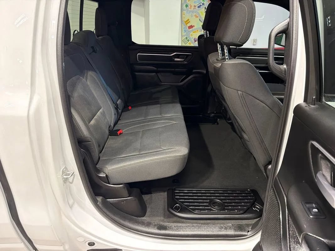 Used 2022 RAM 1500 Big Horn AWD/4WD image 54