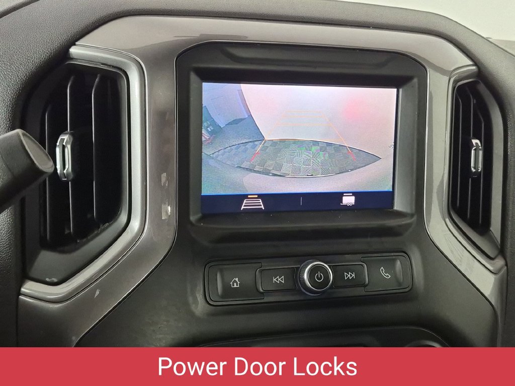 Certified 2020 Chevrolet Silverado 1500 Custom w/ Custom Value Package AWD/4WD image 24