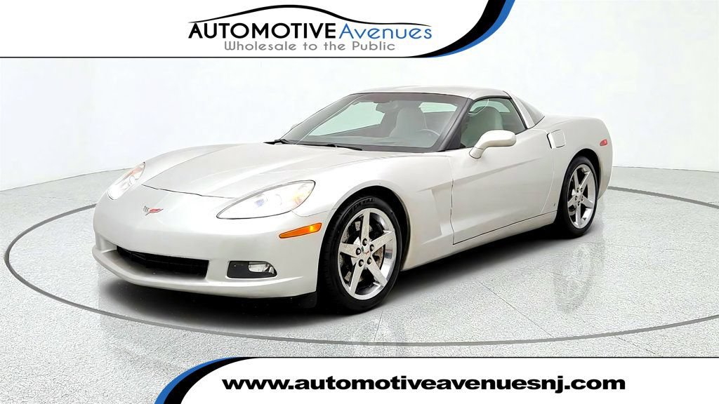 Used 2008 Chevrolet Corvette Coupe w/ Preferred Equipment Group RWD image 1