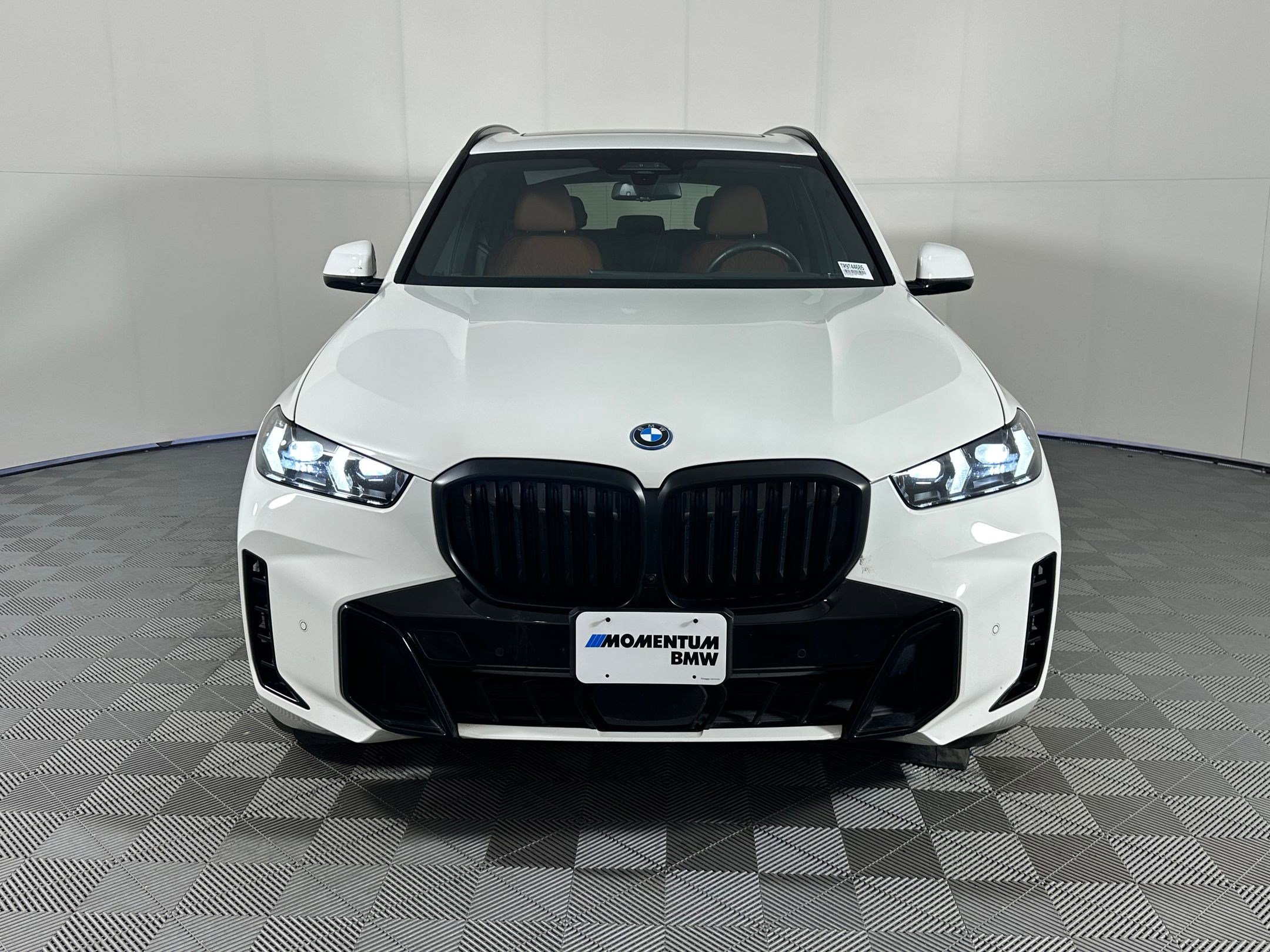 Certified 2024 BMW X5 xDrive50e w/ Executive Package image 5