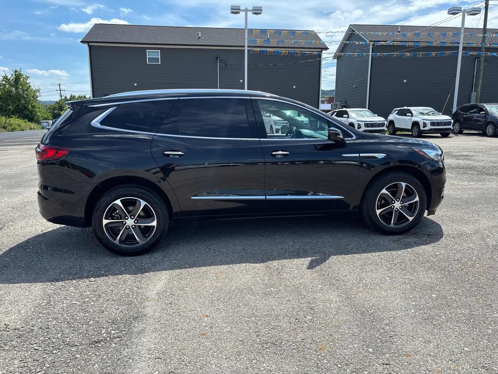 Used 2021 Buick Enclave Essence w/ Sport Touring Edition AWD/4WD image 6