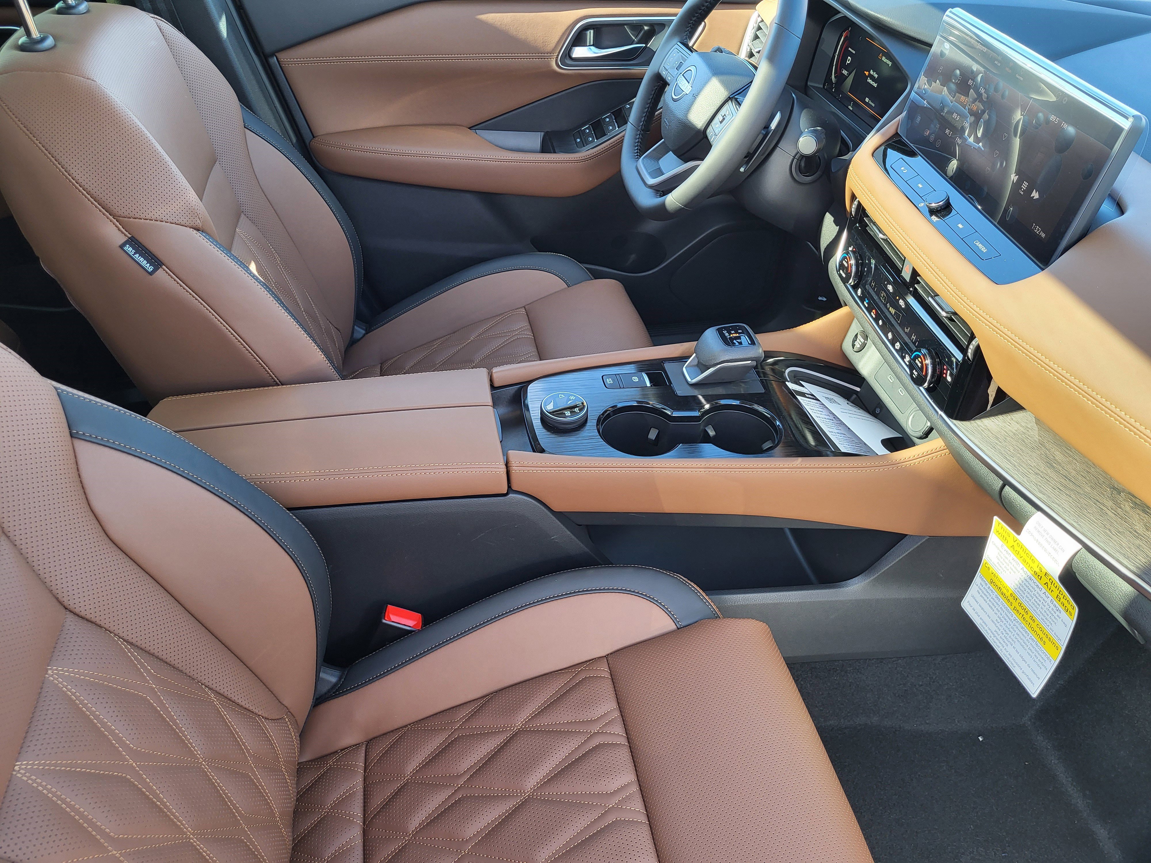 New 2026 Nissan Rogue Platinum w/ Platinum Premium Package image 9