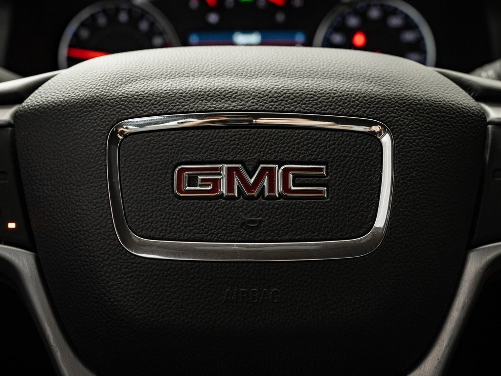 Used 2021 GMC Acadia SLT w/ Preferred Package image 31