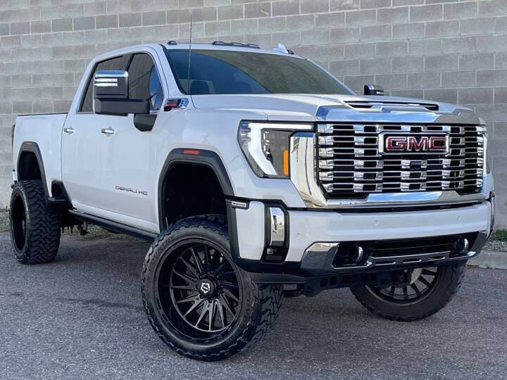Used 2024 GMC Sierra 3500 Denali w/ Technology Package