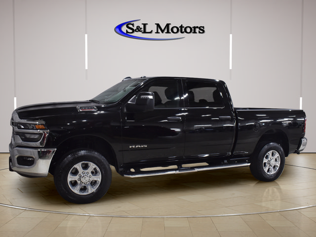 Certified 2026 RAM 2500 Big Horn AWD/4WD image 3