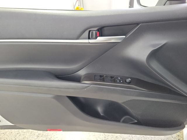 Used 2023 Toyota Camry SE w/ Convenience Package FWD image 21