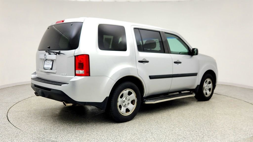 Used 2015 Honda Pilot LX image 5