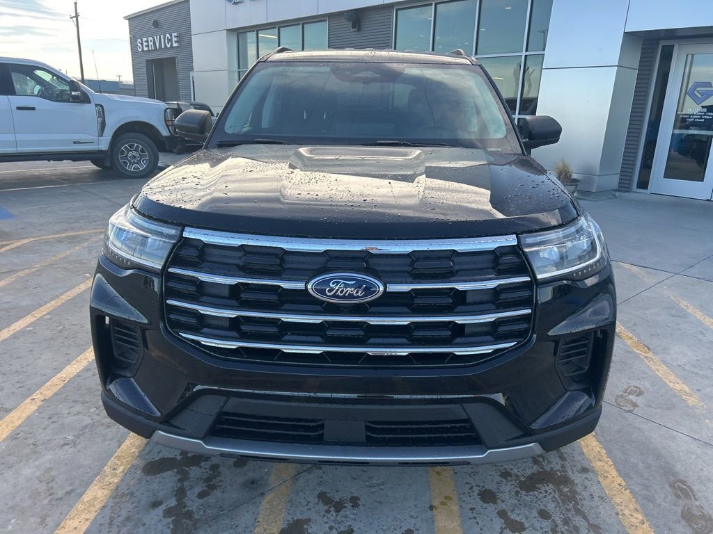 New 2026 Ford Explorer Active image 8