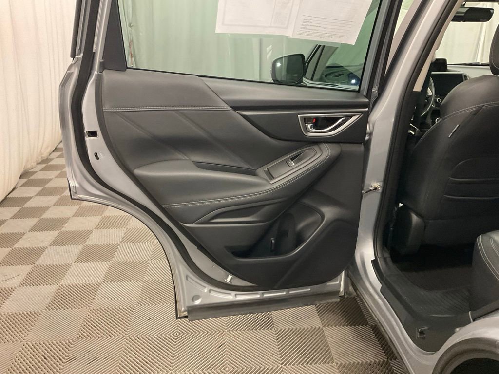 Used 2021 Subaru Forester Touring w/ Popular Package #2 image 28