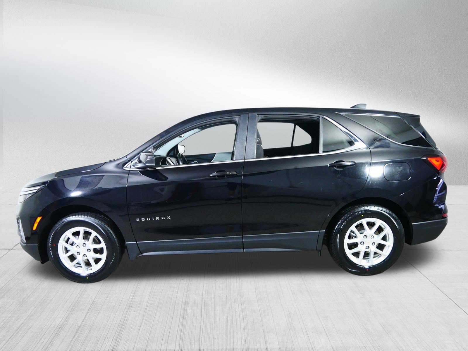 Used 2023 Chevrolet Equinox LT AWD/4WD image 4