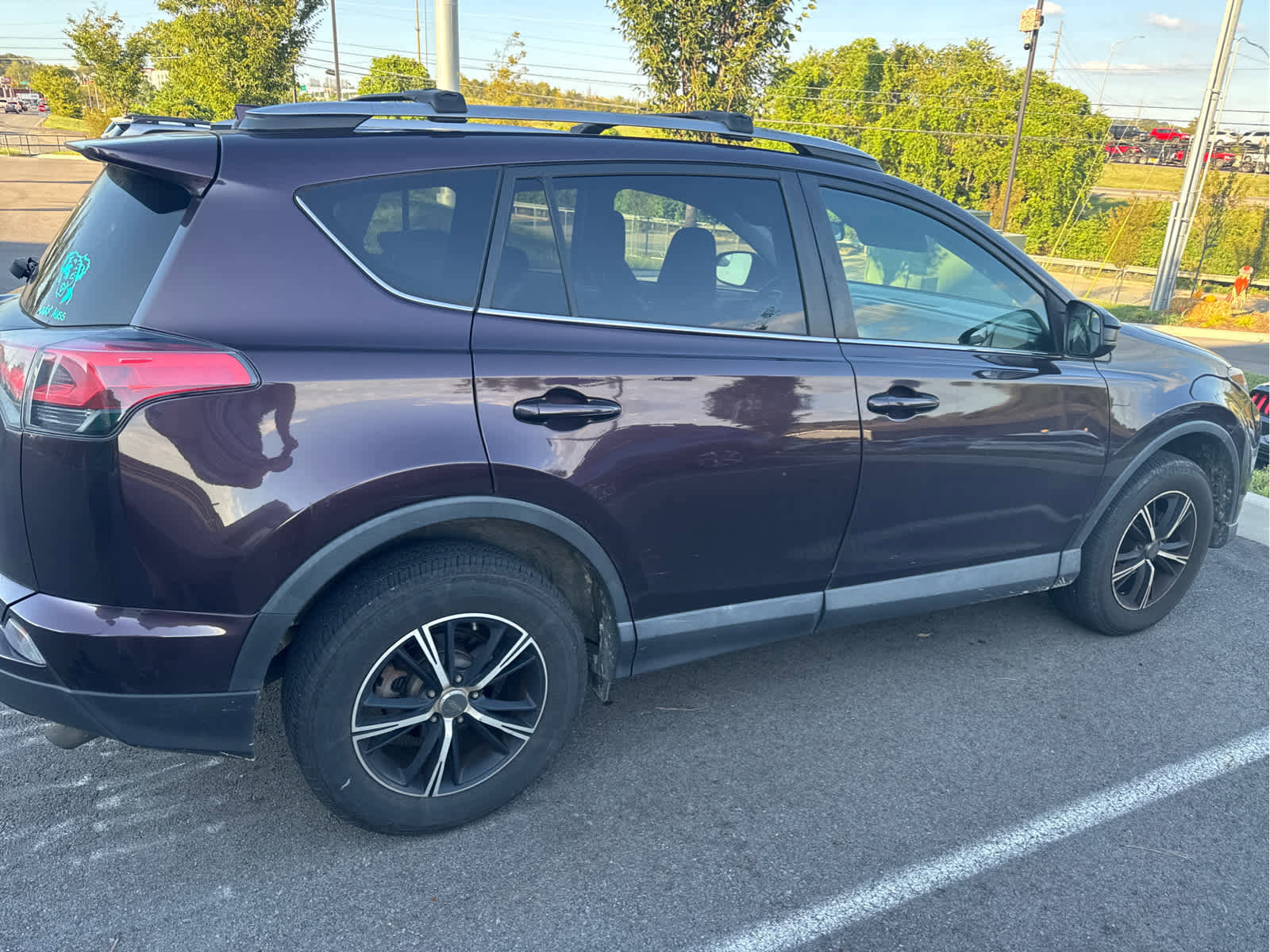 Used 2018 Toyota RAV4 LE
