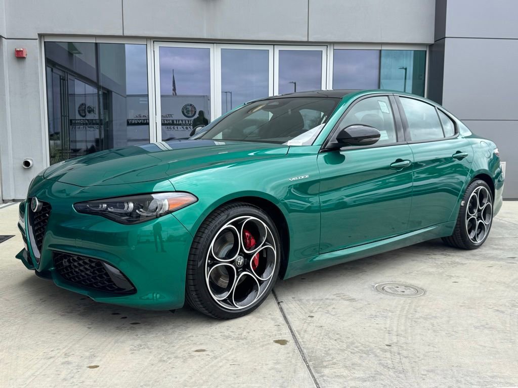 New 2026 Alfa Romeo Giulia w/ Driving Assist Package RWD image 10