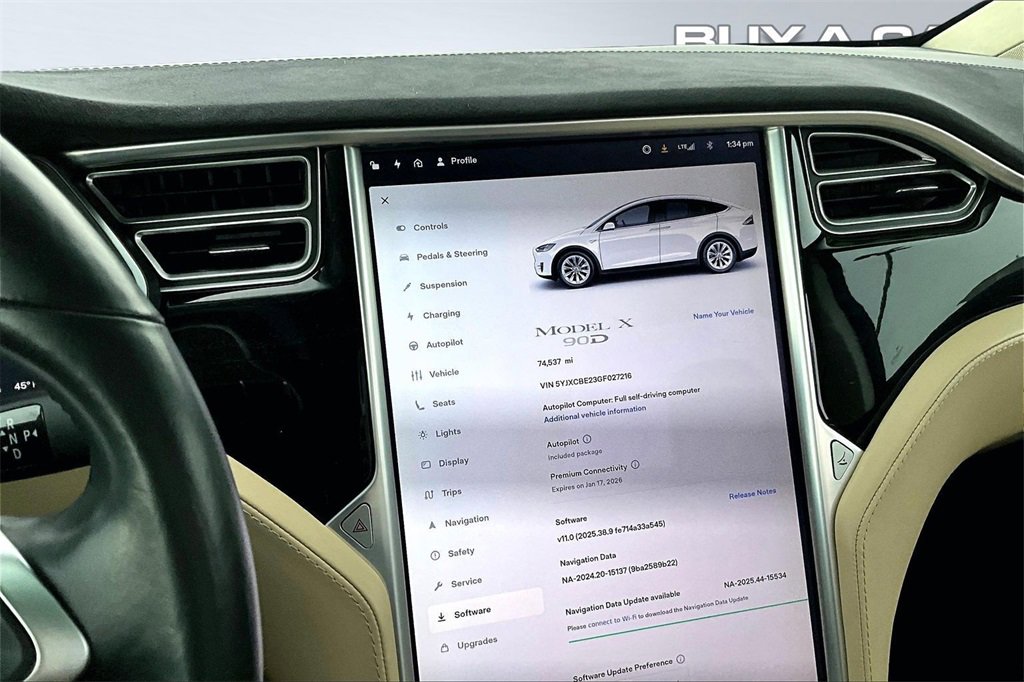 Used 2016 Tesla Model X 90D image 6