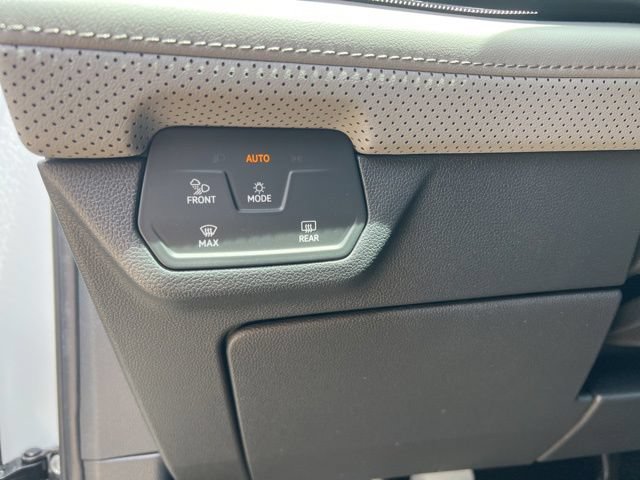 New 2026 Volkswagen Atlas Peak Edition AWD/4WD image 13