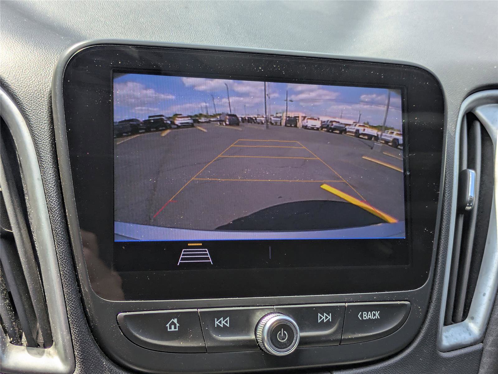 Used 2019 Chevrolet Malibu LS image 35