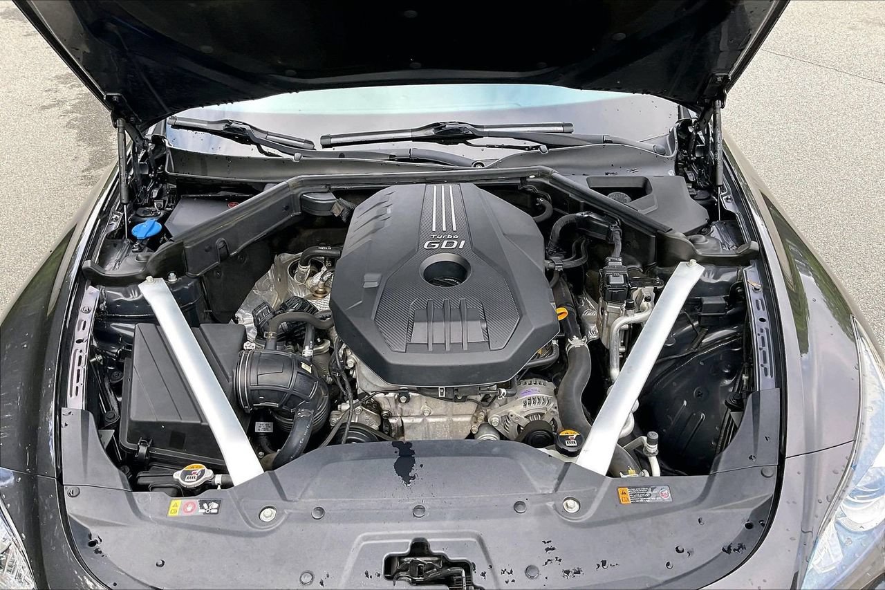 Used 2020 Kia Stinger GT-Line w/ Sun & Sound Package RWD image 39
