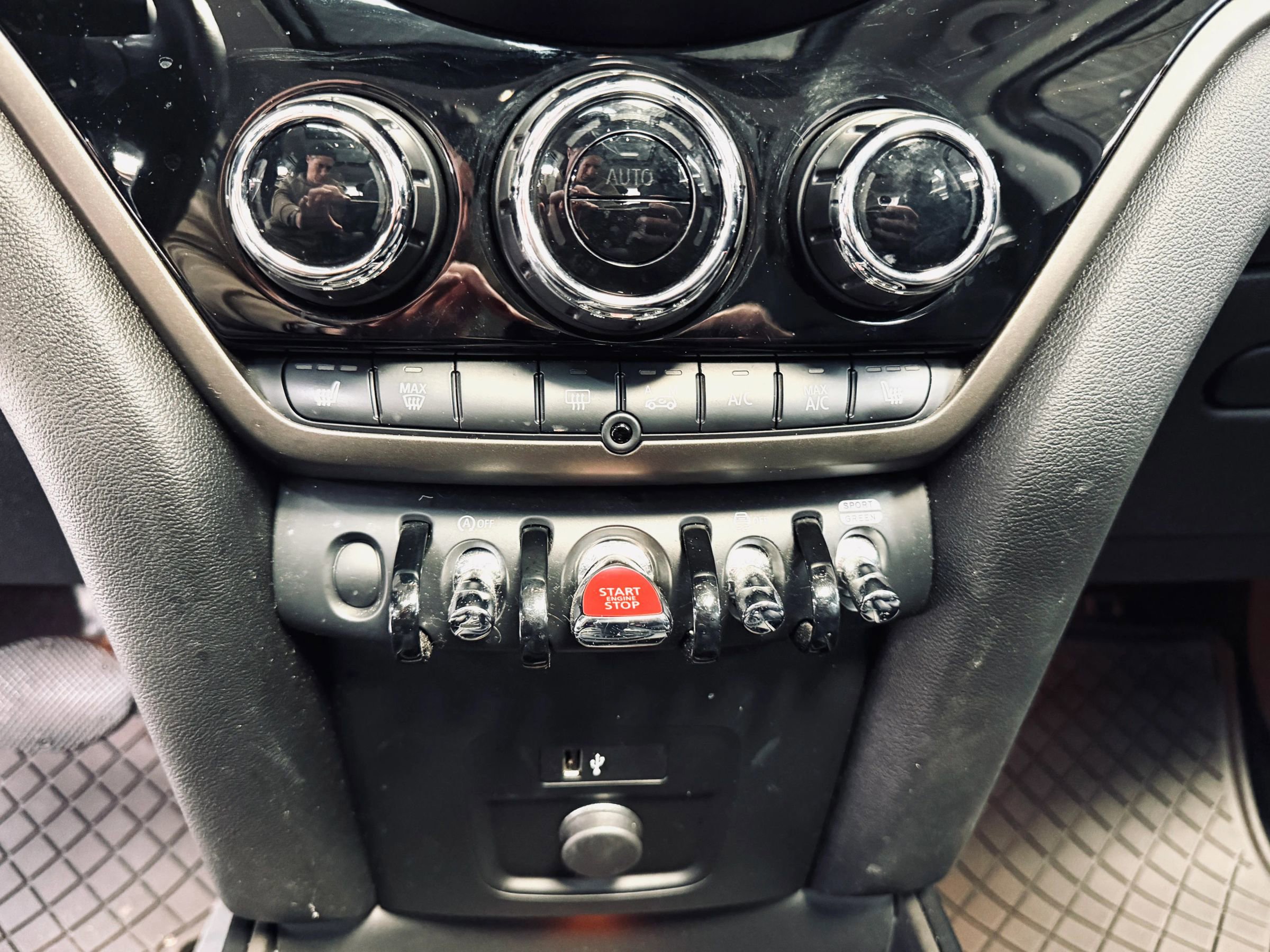 Used 2020 MINI Cooper Countryman S w/ Premium Package AWD/4WD image 37