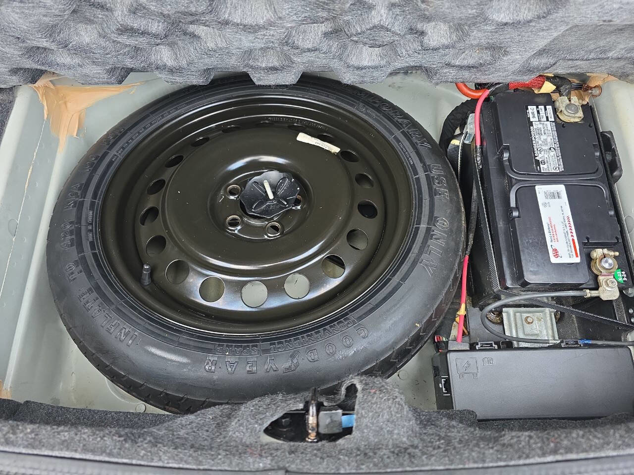 Used 2007 Chrysler 300 C RWD image 19