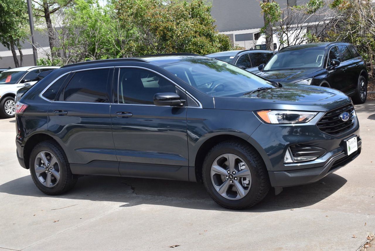 Certified 2022 Ford Edge SEL w/ Sport Appearance Package image 5