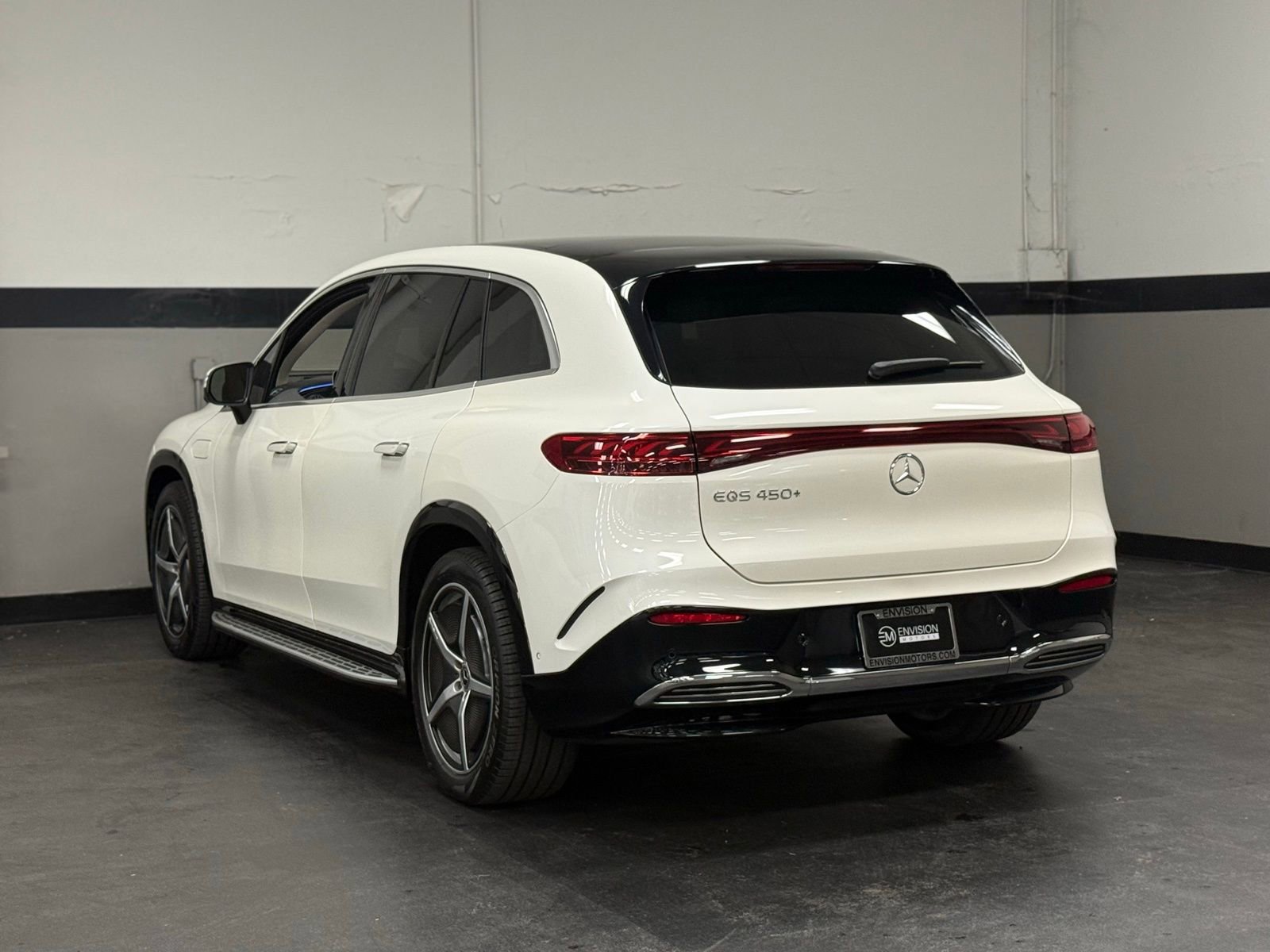 Used 2023 Mercedes-Benz EQS 450+ SUV image 8