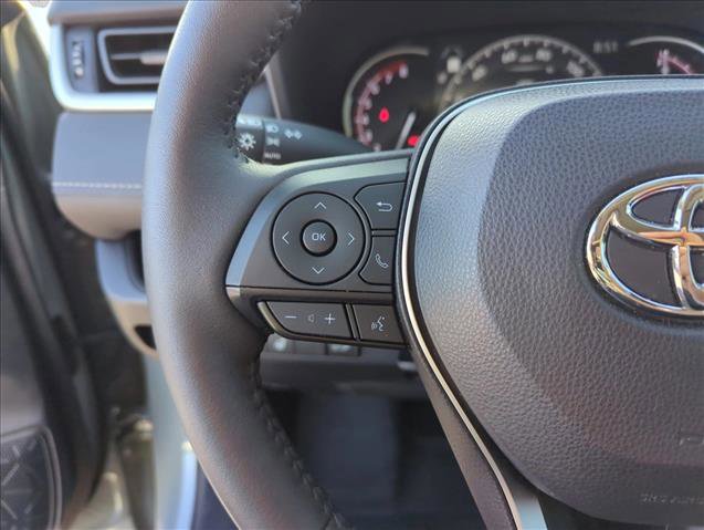 Used 2023 Toyota RAV4 XLE w/ Convenience Package image 16