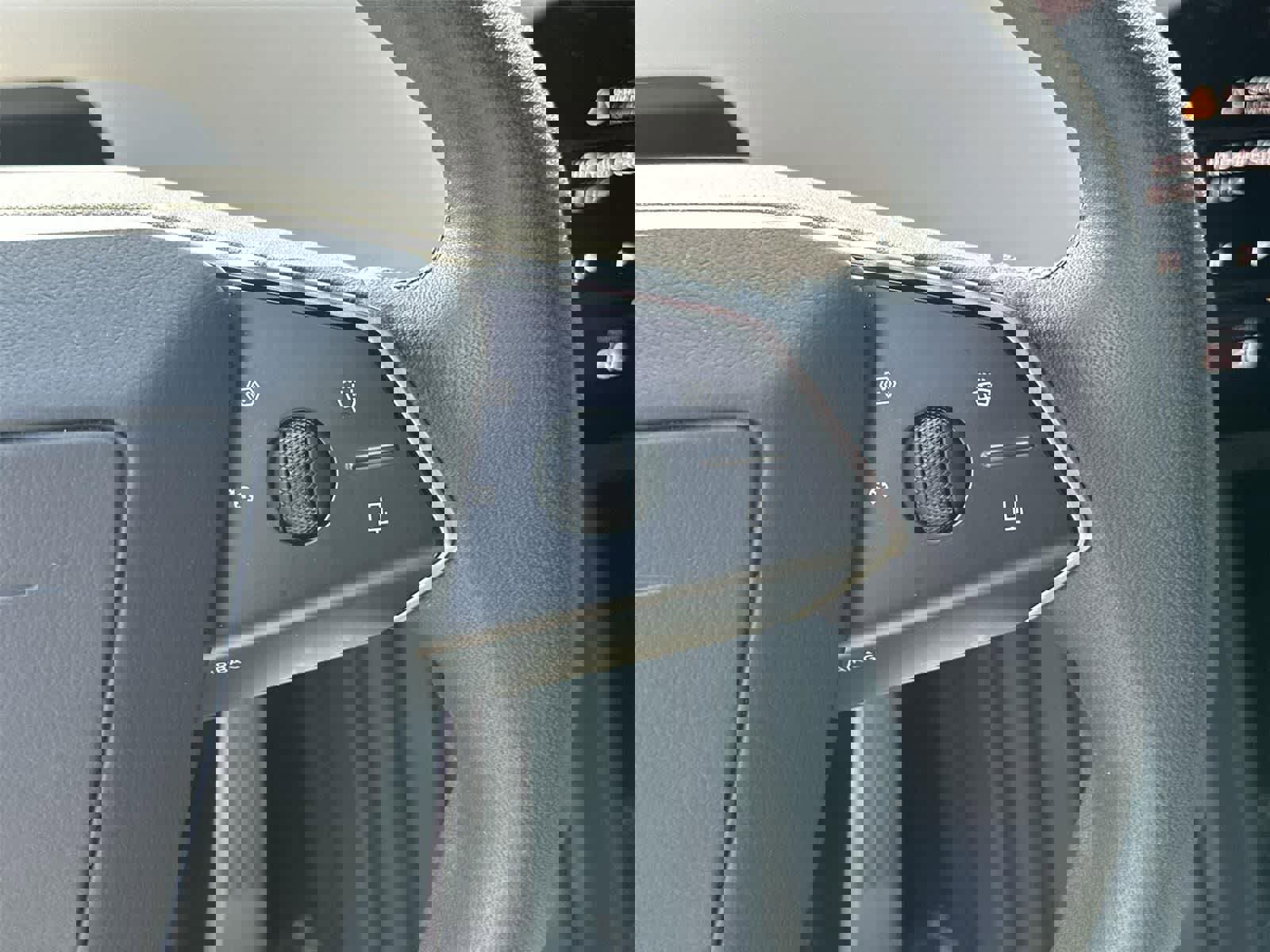 Used 2024 Tesla Cybertruck Cyberbeast AWD/4WD image 27