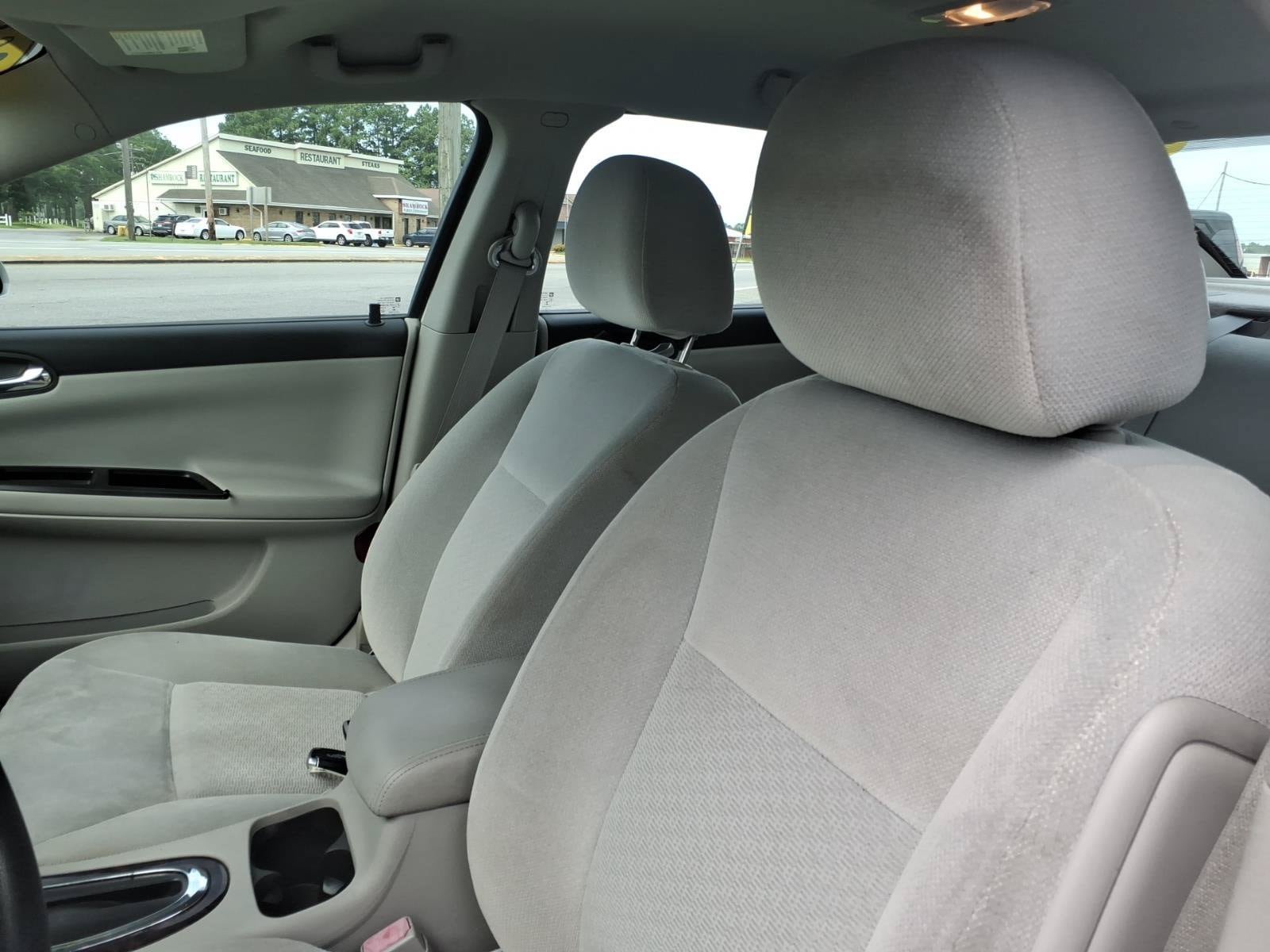 Used 2016 Chevrolet Impala Limited LS FWD image 16