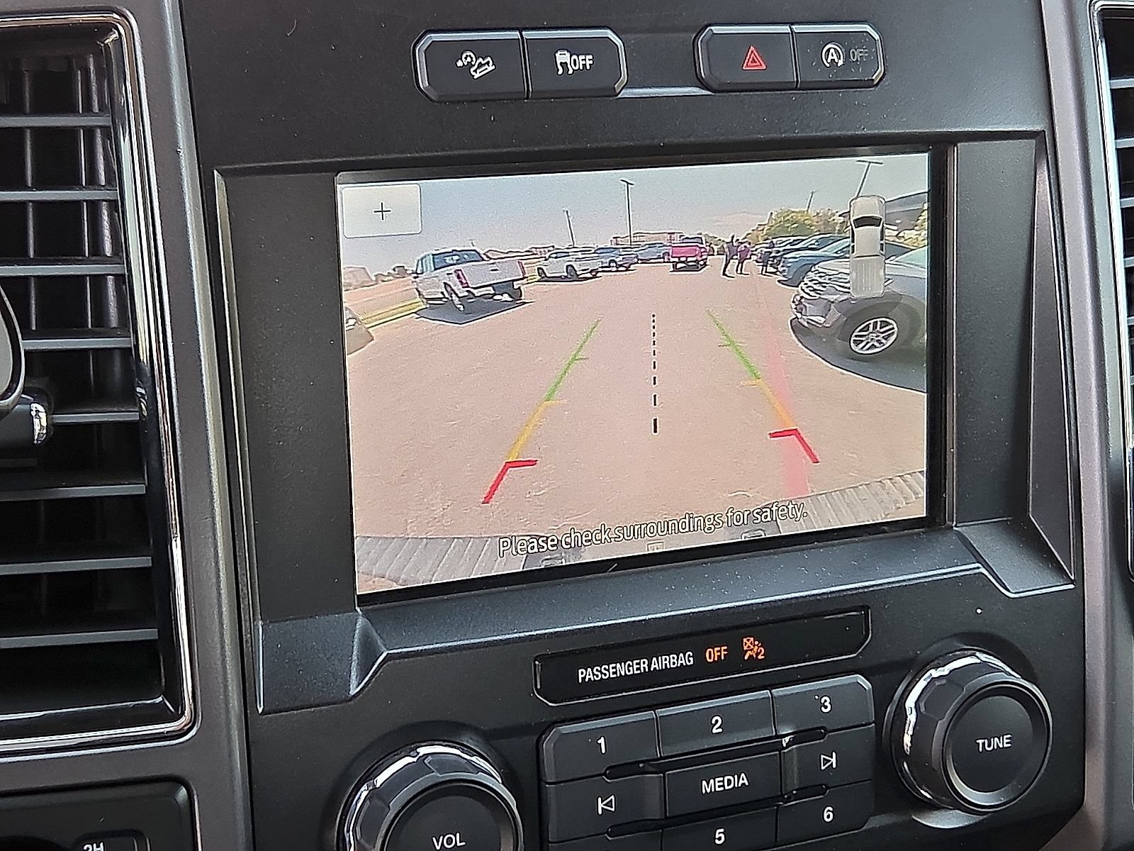 Used 2019 Ford F150 XLT w/ Equipment Group 302A Luxury AWD/4WD image 20