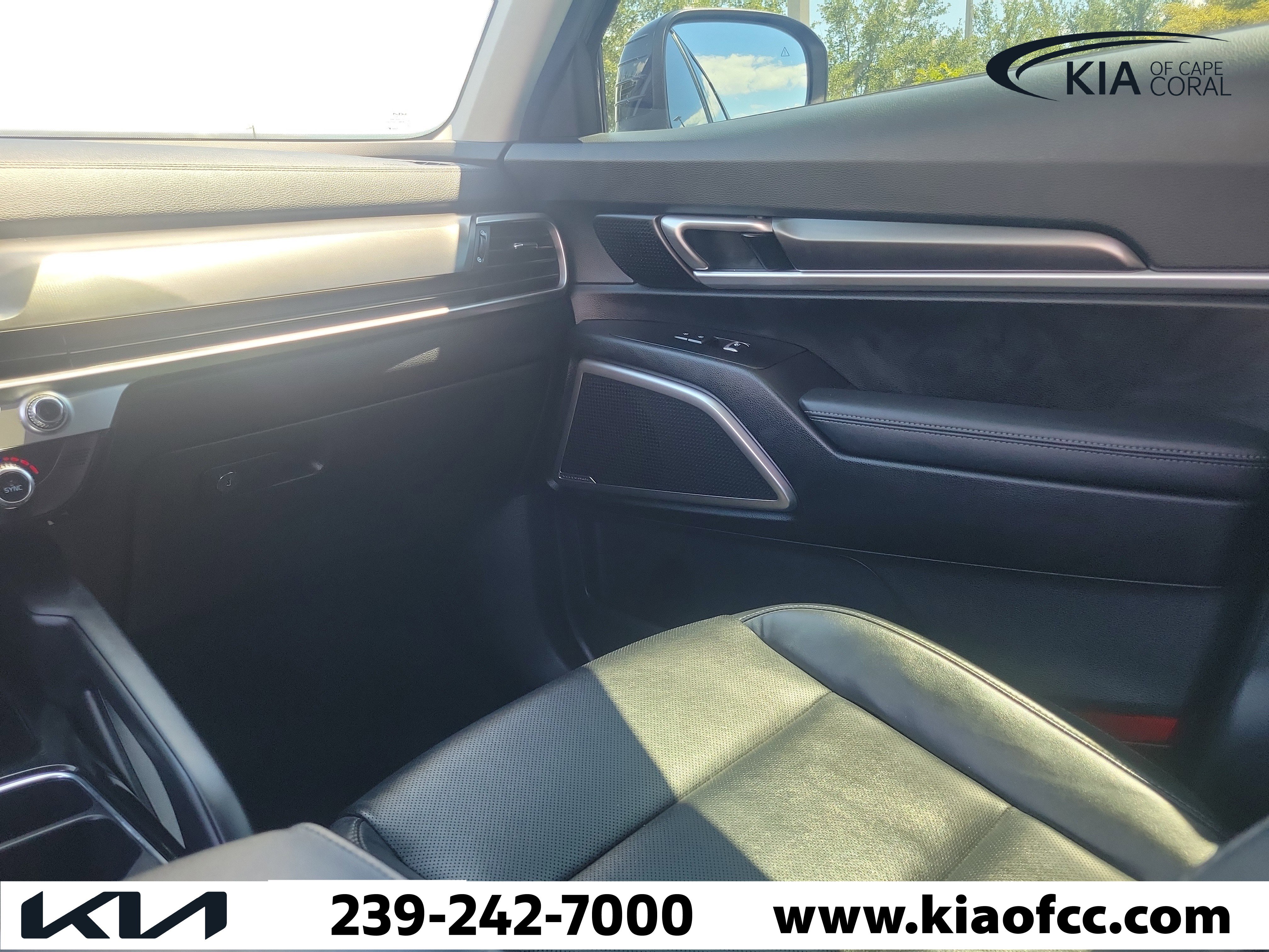 Certified 2023 Kia Telluride LX FWD image 20