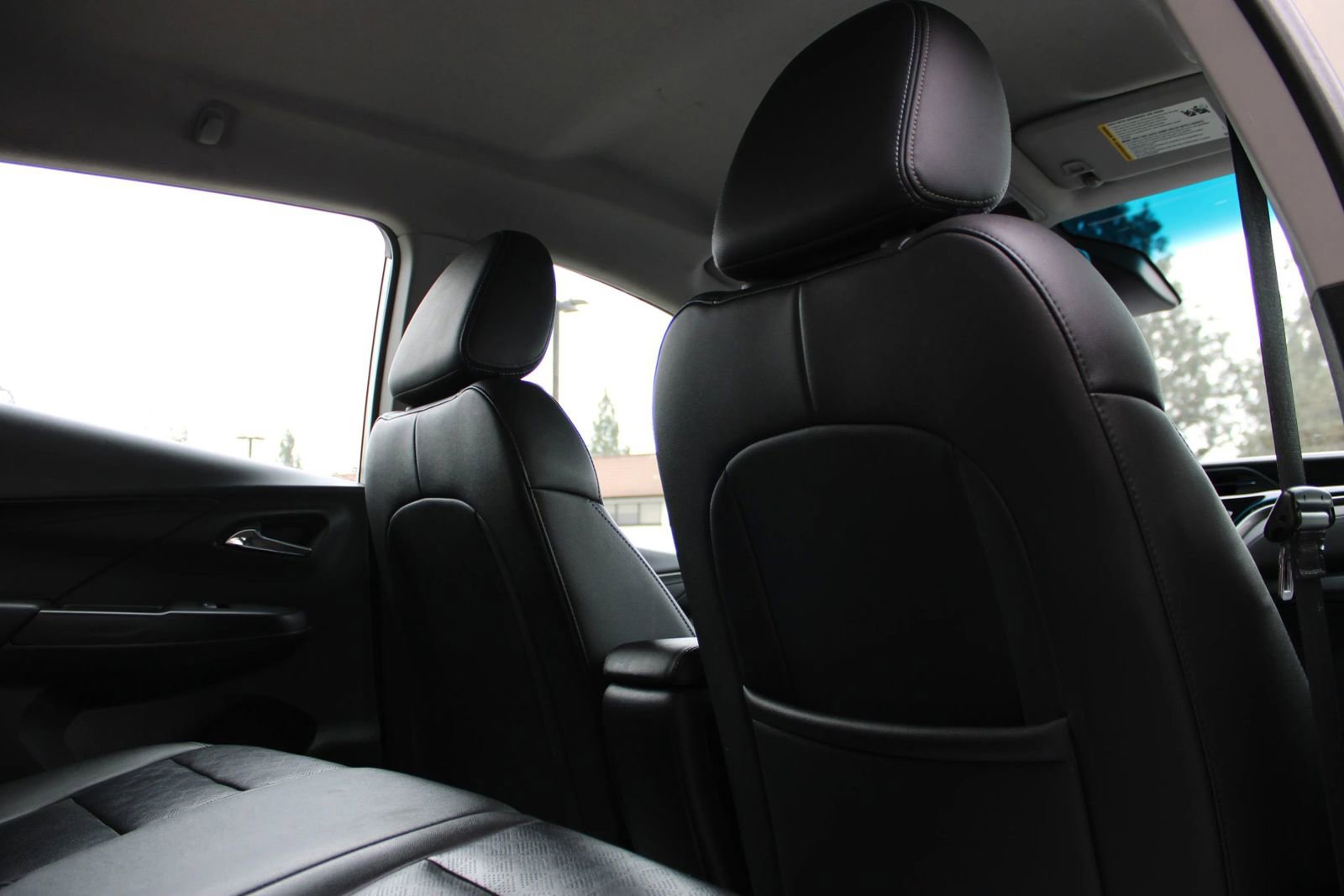 Used 2023 Chevrolet Bolt LT image 13