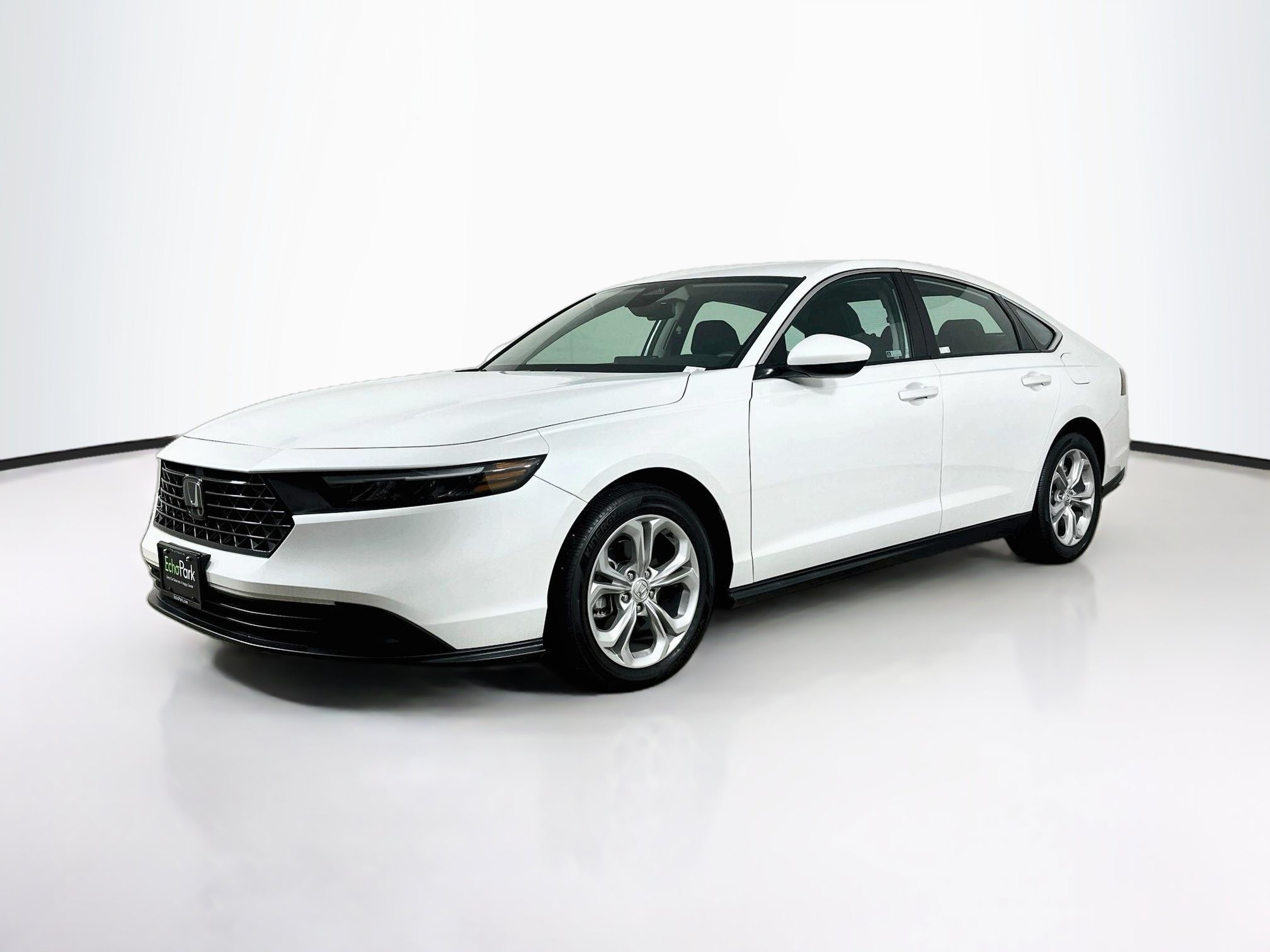 Used 2024 Honda Accord LX image 3
