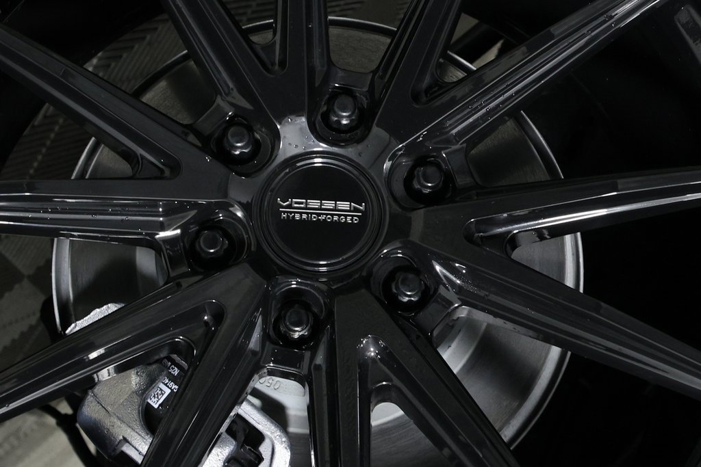 Used 2026 GMC Yukon Denali w/ Sun & Power Step Package image 50