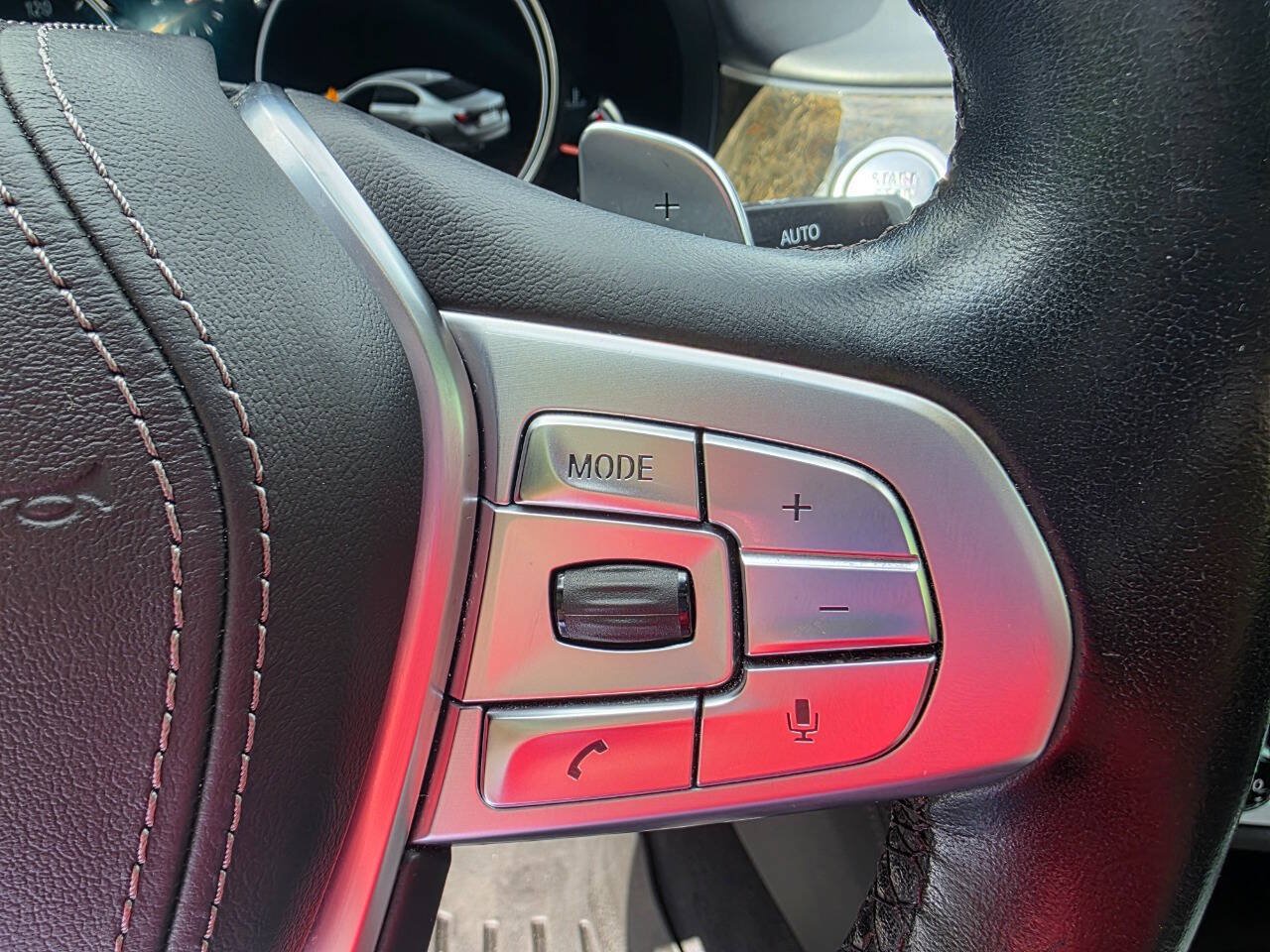 Used 2019 BMW 750i xDrive w/ Executive Package AWD/4WD image 23