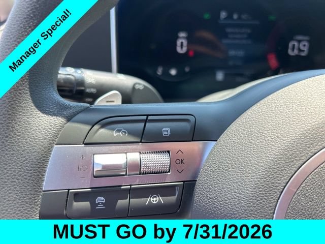 Used 2025 Hyundai Sonata SEL FWD image 18