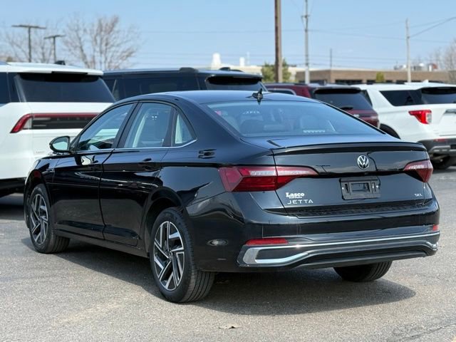 Used 2024 Volkswagen Jetta SEL image 42