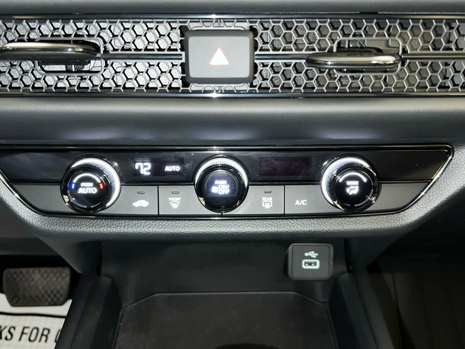 Certified 2023 Honda HR-V LX image 26