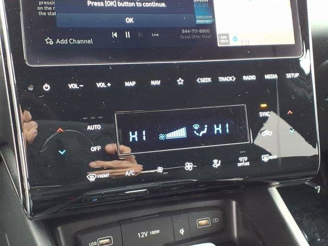 Used 2023 Hyundai Santa Cruz SEL Premium image 10