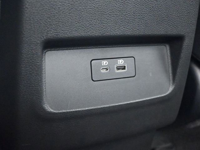 Used 2024 Nissan Frontier SV w/ Technology Package image 19