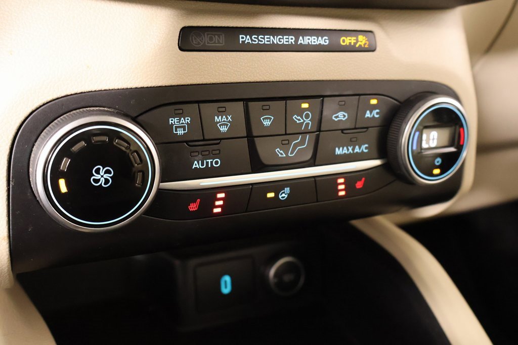 Used 2020 Ford Escape SEL image 7