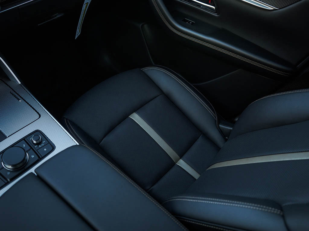 New 2026 MAZDA CX-90 Plug-In Hybrid w/ Premium Plus image 27