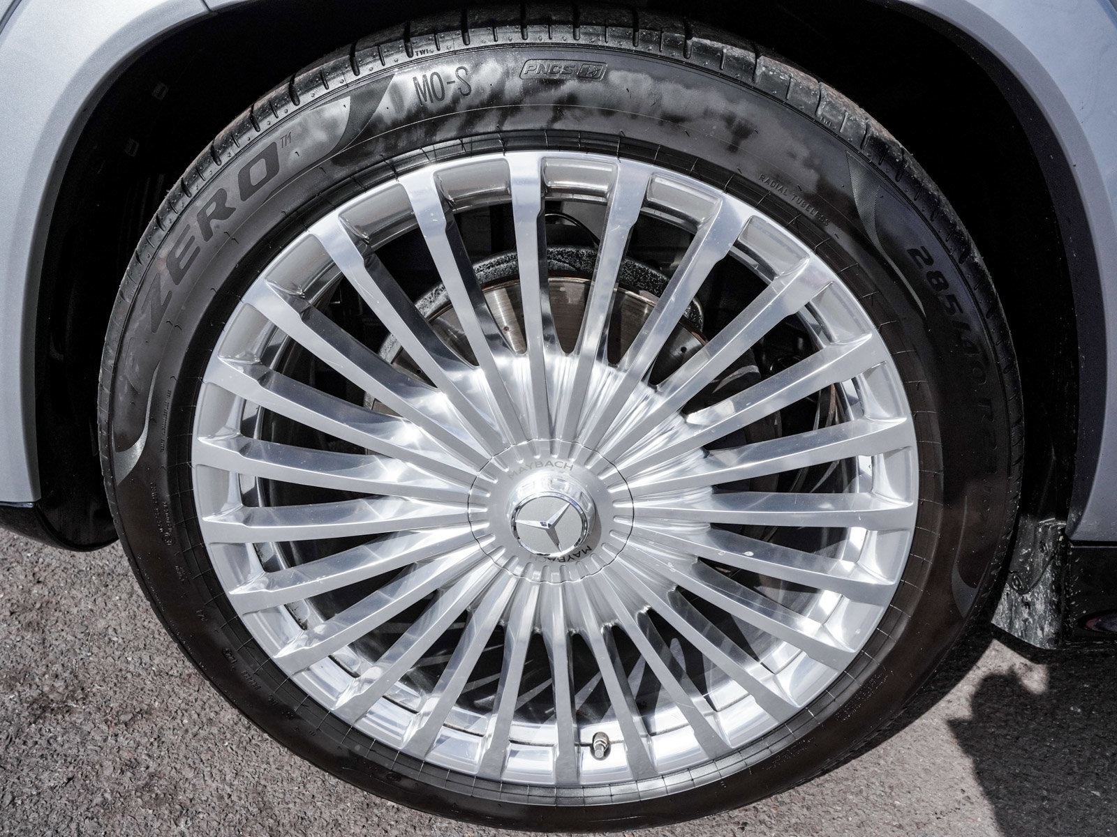 Used 2023 Mercedes-Benz Maybach GLS 600 4MATIC image 7